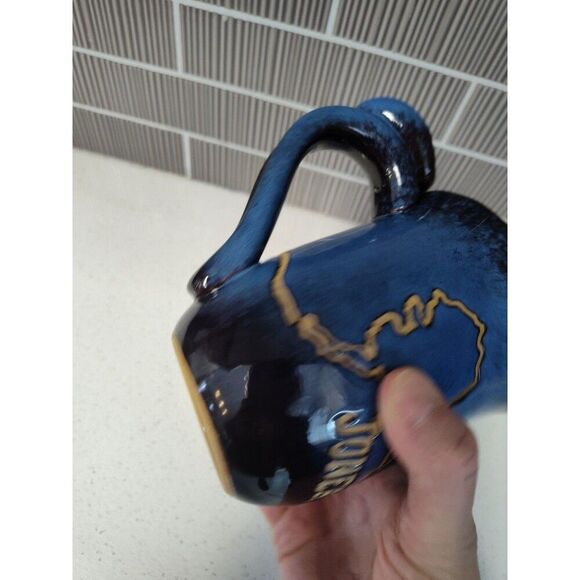 Red Dog Saloon Alaska Pottery Mug Juneau Large Amazing Scottie Dog Map of Alaska - Picture 6 of 7